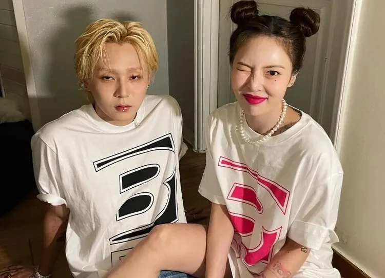 Dawn（左）和泫雅交往近7年分手。翻攝Dawn IG