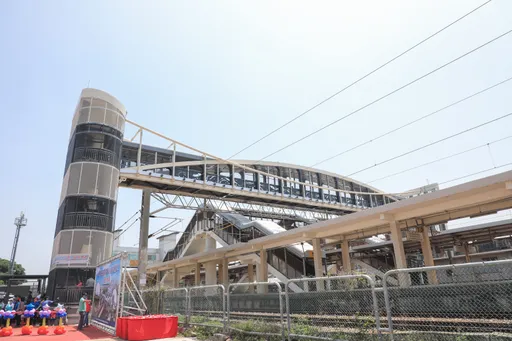 苦盼20年!台中清水車站跨站天橋耗資8千萬啟用 25分鐘路程僅需3分鐘