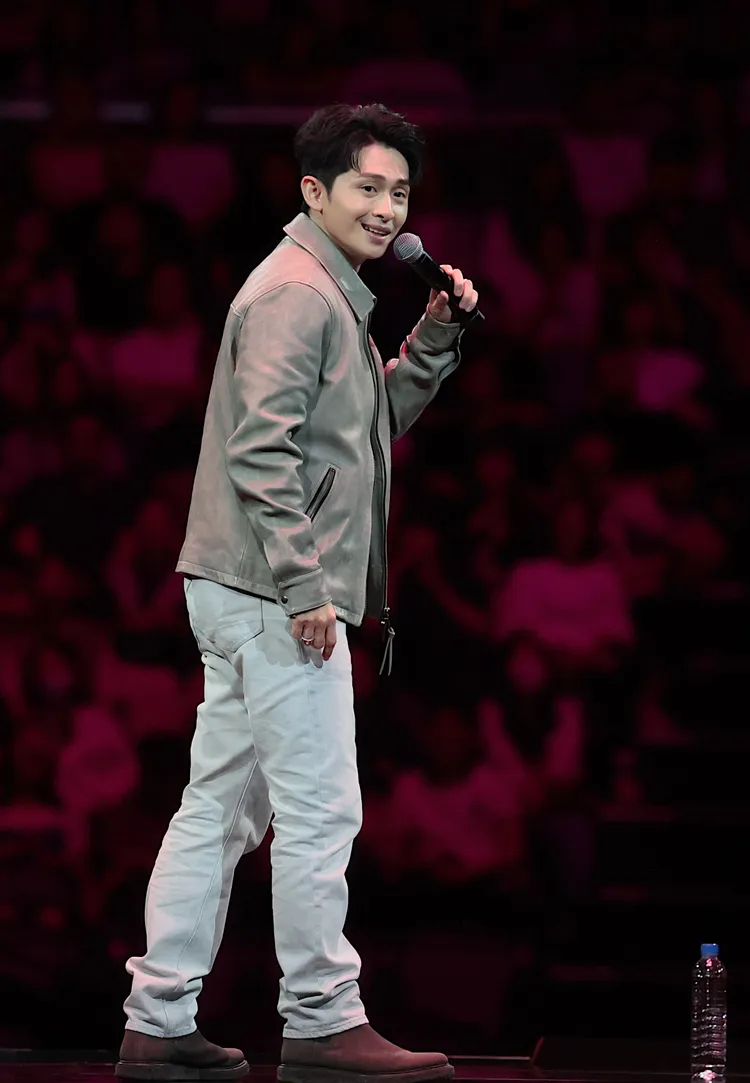 博恩全場笑話連連。彭欣偉攝