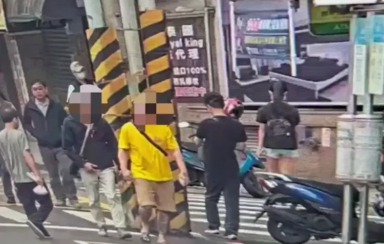 張男犯案後回家變裝，再躲到淡水的汽車旅館。翻攝畫面