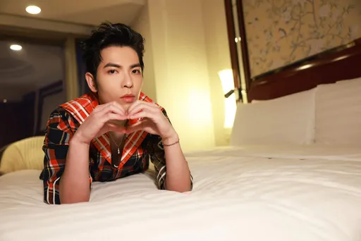 蕭敬騰愛心多到滿出來　辦義賣54萬善款全捐了