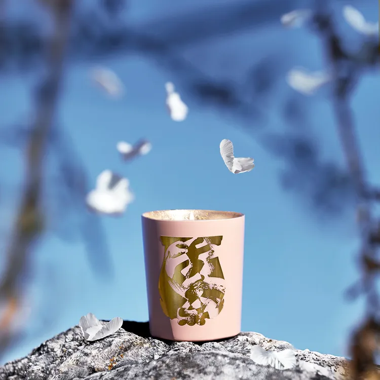 Sous un Ciel Pétales落英繽紛蠟燭，價格店洽。品牌提供