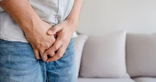 男做愛太猛陰莖滑出又硬撞！「咔噠」一聲斷三節爆痛送醫