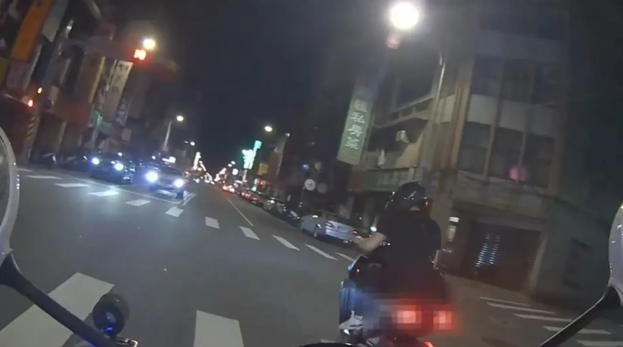 廖男加速逃逸。翻攝畫面