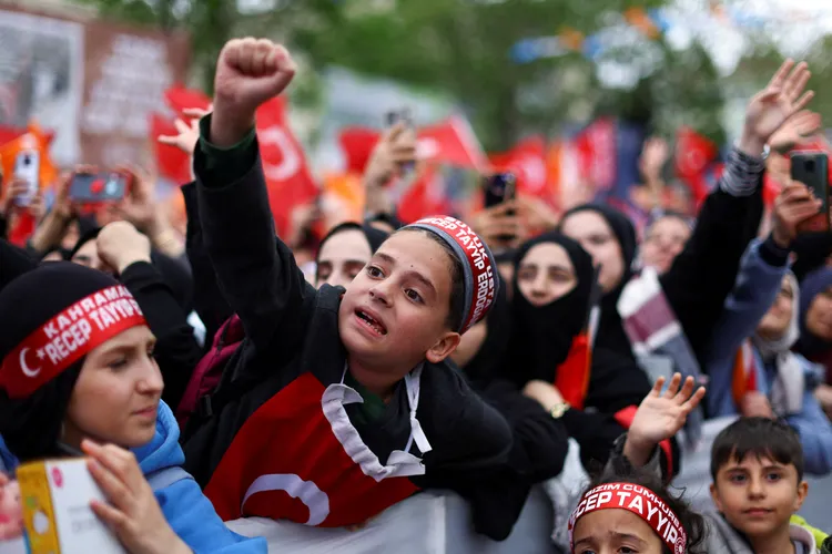 艾爾段12日在伊斯坦堡的造勢大會。路透社