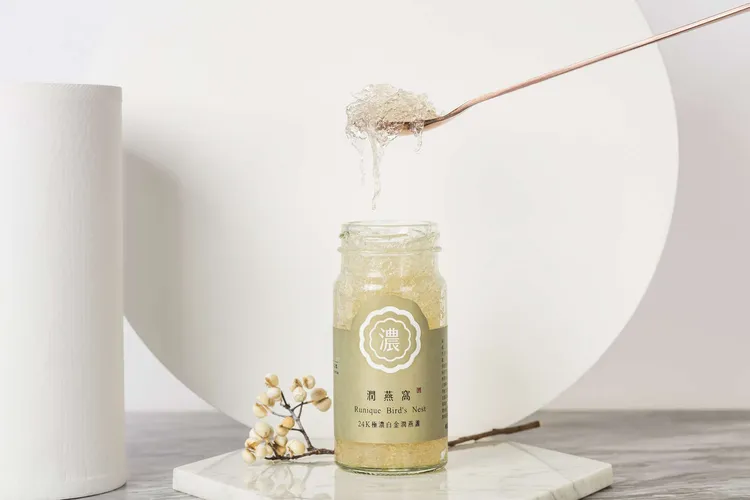 潤燕窩24K極濃白金潤燕盞。潤燕窩提供
