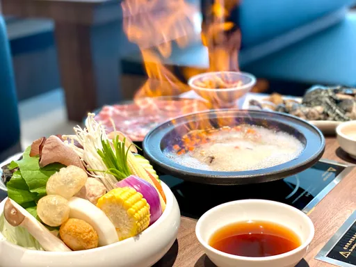 在火鍋店吃遍台式小吃!萬客什鍋台北二店5/11開幕 蝦仁飯、燒麻糬冰上桌