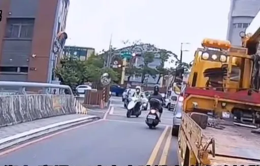 2騎士違規逆向行駛!警遭轟視而不見 八德警分局說話了