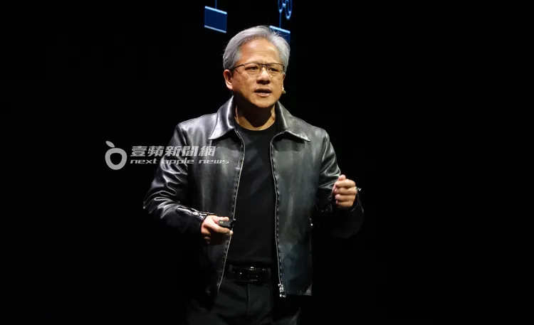黃仁勳睽違4年回台發表演講，直呼「我們回來了！」。特勤中心攝