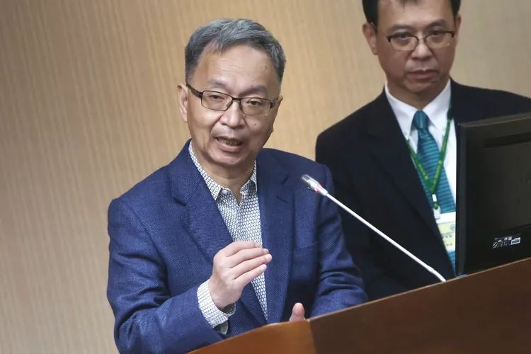 衛福部長薛瑞元已要求好市多全面暫停進口莓果輸入1個月。林林攝