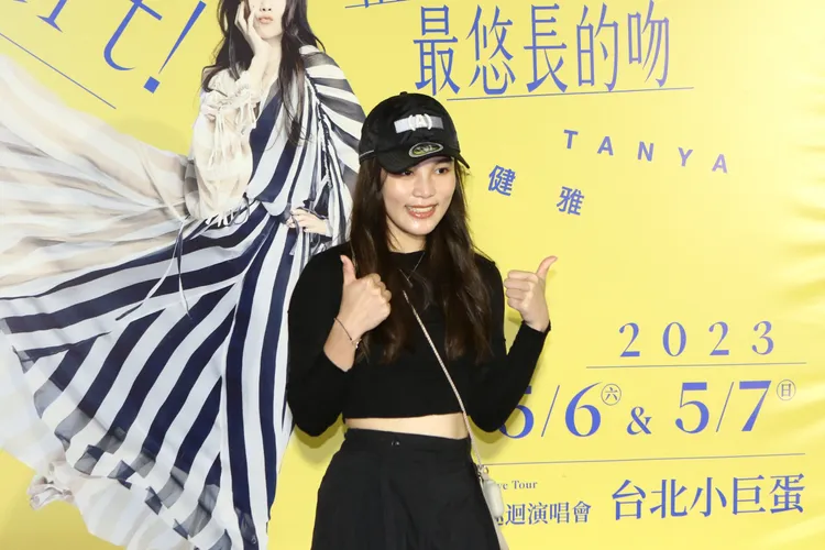 李佳歡到場欣賞。鄭孟晃攝