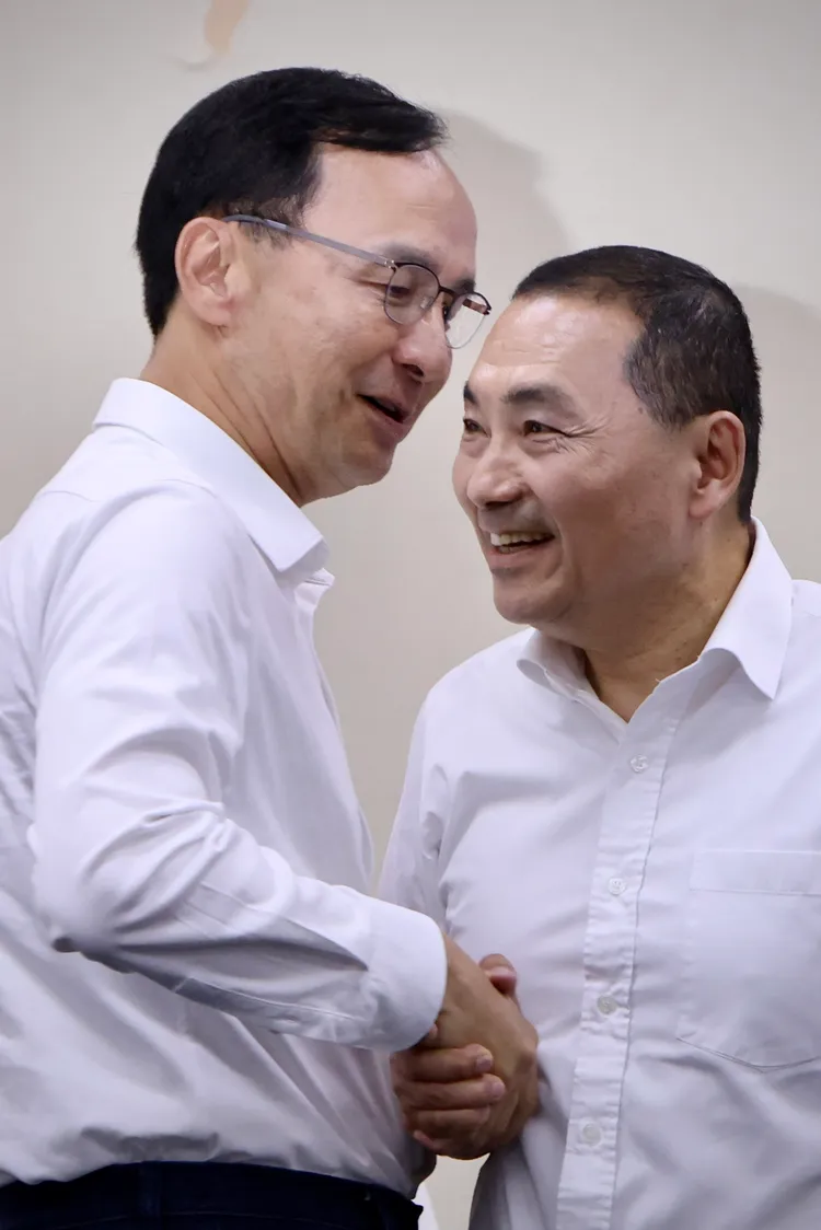 未來該如何整合郭台銘，有待藍營總教練朱立倫和侯友宜智慧。林林攝