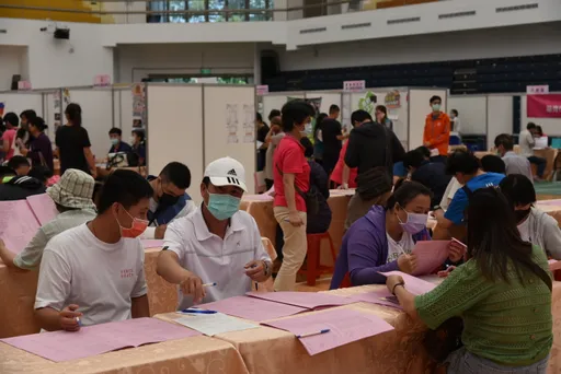 勞動部前進嘉縣擴大徵才700職缺　這工作月薪最香！80K起跳上看120K