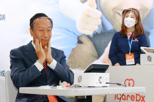 「你以為郭董失言嗎」? 黃士修驚嘆「沒料到變那麼會講話」狂讚他有做功課