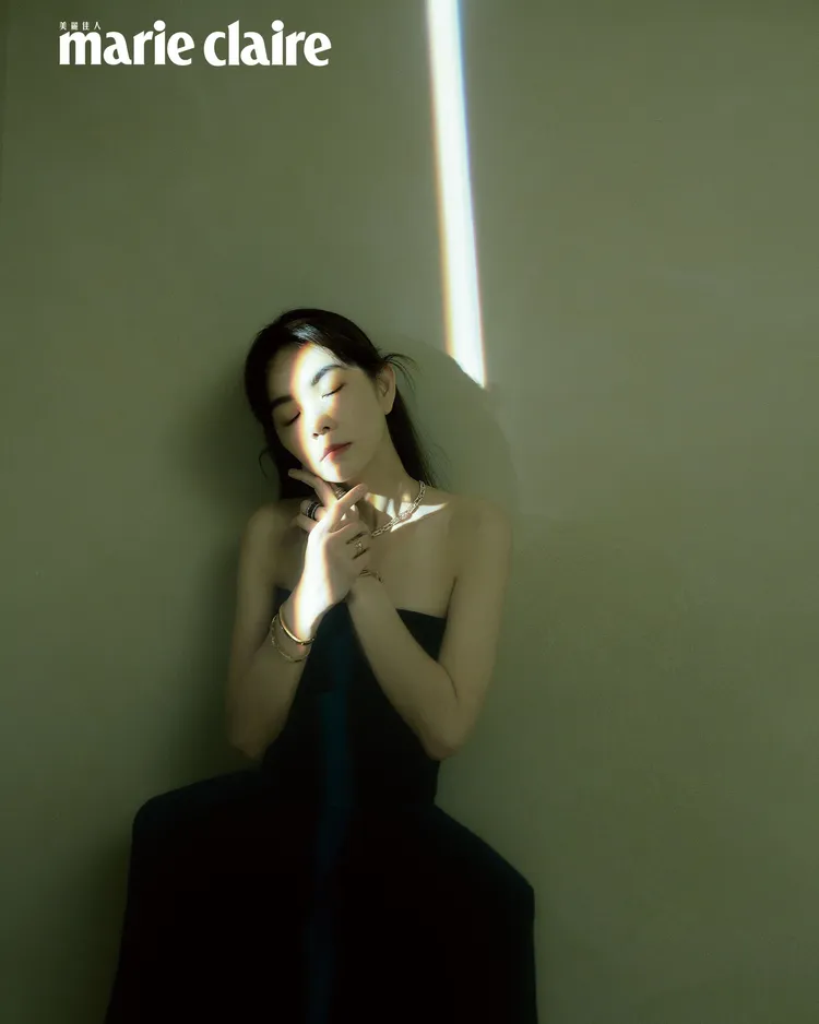 Ella認為大家都是100分的人，無需嫌棄自己。《美麗佳人》提供