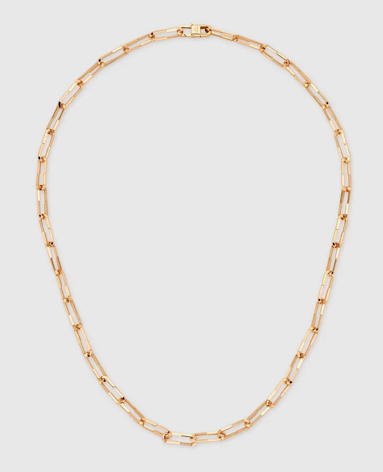 Gucci Link to Love系列18K玫瑰金鍊式項鍊，10萬900元。品牌提供