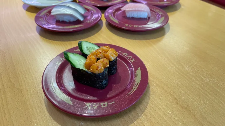 生拌小貝柱軍艦。業者提供