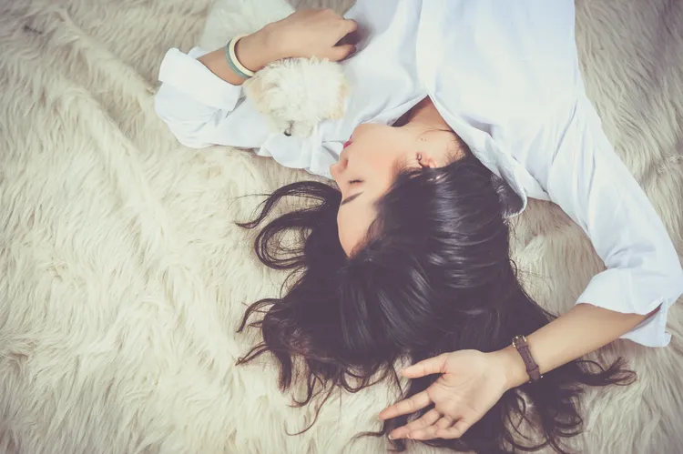 夢到前任可能是怕新的感情重蹈覆轍。Pexels