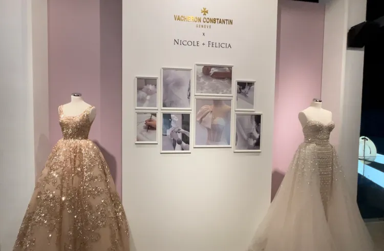 「江詩丹頓Less’ential女士高級複雜腕錶展」現場，還展出了2套來自台灣婚紗禮服品牌NICOLE + FELICIA的作品，凸顯兩造共享的工藝價值。陳張眾攝