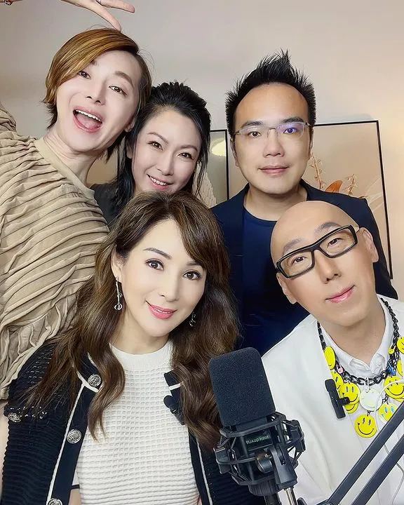 張學潤（前排右起）和羅霖是亦師亦友的關係。翻攝羅霖IG