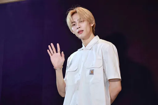 日本花美男NOA秀指甲彩繪DIY  首來台被「這味」攻陷