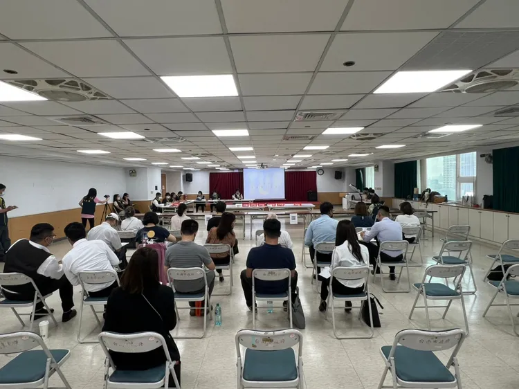 今日土地標售現場十分冷清。台南市地政局提供