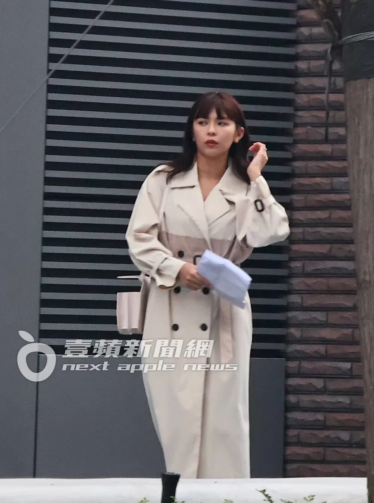 林萱瑜當天穿連身裙，一身時尚打扮上戲。特勤中心攝