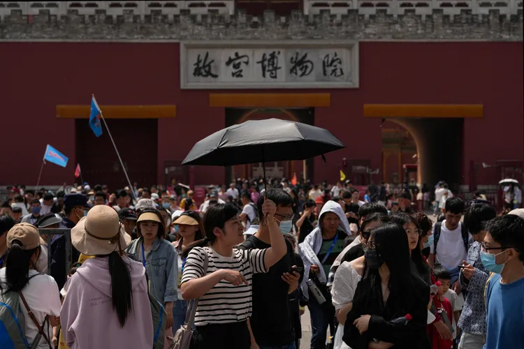 針對一般中國民眾的民調顯示，贊成武統的民意低於6成。資料照片