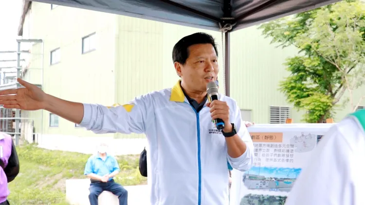 樹林「彭興親子公園」今日由新北市副市長朱惕之主持揭牌儀式後正式啟用，民眾來此可回味昔日田園生活的美好時光。工務局提供