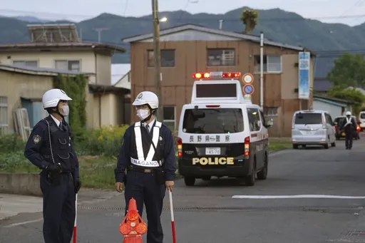 日本槍擊案1人質脫困！男持獵槍殺2警1女、闖議長宅與警對峙中