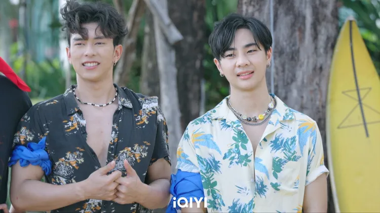 《隱藏的王牌》揭露男孩們的秘密世界。愛奇藝國際站提供