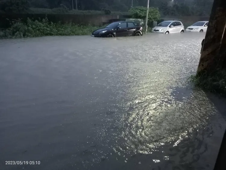 元培街街道成汪洋一片。翻攝自臉書「我的城市新竹市」