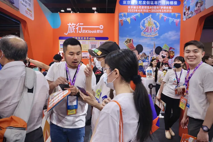 旅展一連4天的整點時段，可天天到Klook攤位搶好禮。林林攝