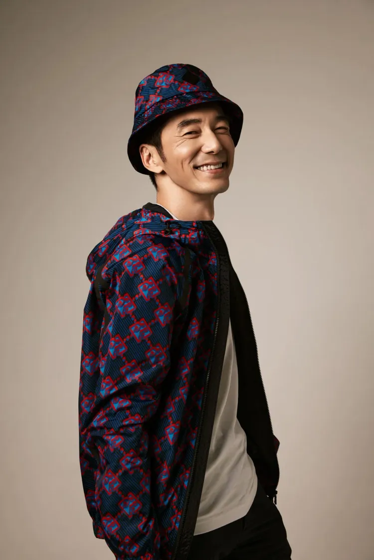 李李仁。瑞典設計師品牌J.LINDEBERG提供