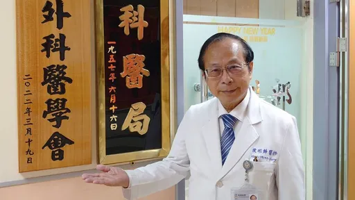 全力支持!侯友宜代表藍營角逐大位 南霸天名醫哥哥這樣說