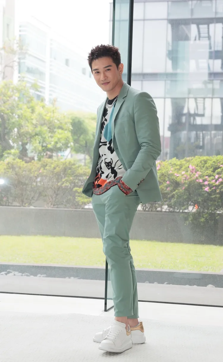 張立昂生病後首現身。彭欣偉攝