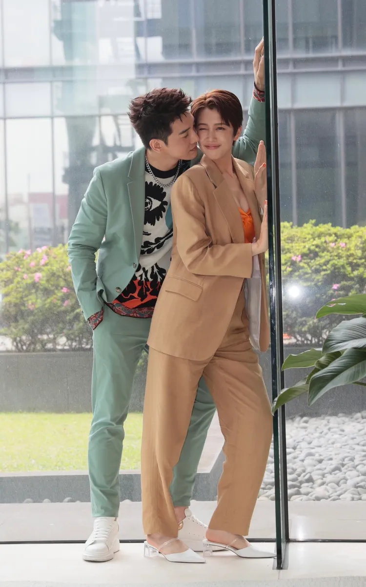 劉奕兒（右）私下對張立昂非常關心。彭欣偉攝