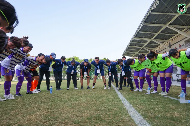 開賽前球員教練信心喊話。翻攝畫面