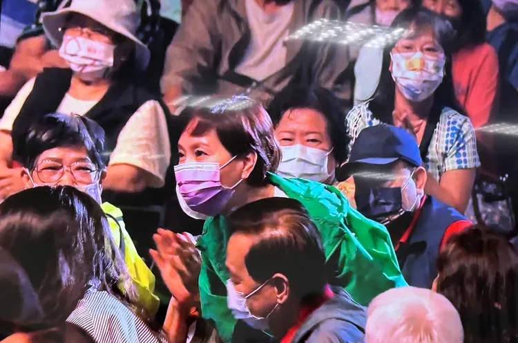 方芳芳驚喜現身台下欣賞。