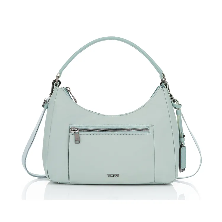 TUMI Voyageur系列Adelaide肩背斜背兩用包，1萬5800元。品牌提供