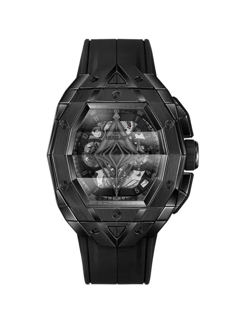 Spirit of Big Bang Sang Bleu計時碼錶All Black陶瓷款， 限量200只，96萬4000元。品牌提供