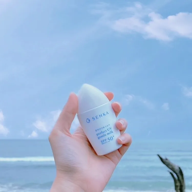 專科全效海洋友善防曬乳，40ml／360元。品牌提供