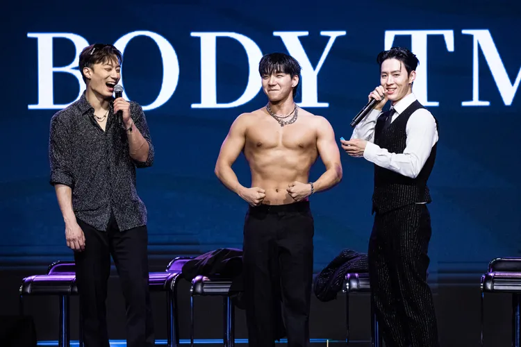 Counter脫了，秀出壯碩體格。ON INN ASIA提供