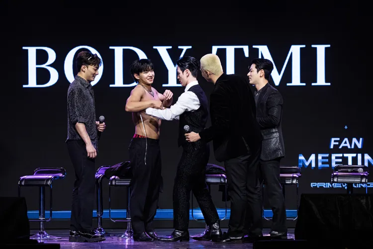 Trix（右三）幫Counter（左二）量胸圍。ON INN ASIA提供