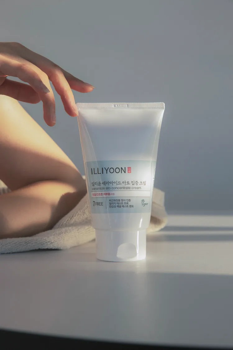 連續4年獲得韓國美容網站GLOWPICK AWARD身體乳品項No.1的「神經醯胺舒敏集中修護霜」。業者提供