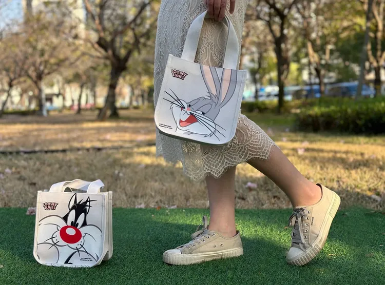 Mr.Wish與華納兄弟合作推出樂一通Looney Tunes系列多款聯名商品。業者提供