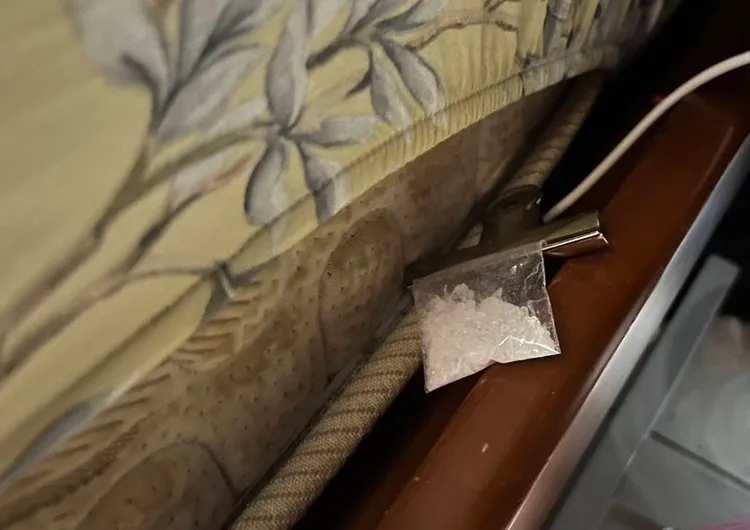 警方於林女租屋處內查獲毒品。翻攝畫面