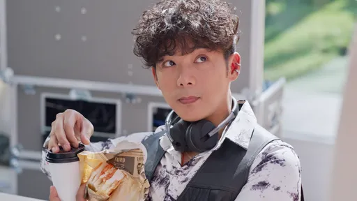 陳子強夜市把妹撂兄弟助陣 囧被打槍輸給最親的人