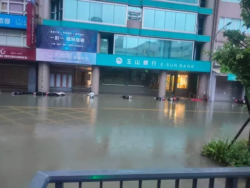 雷雨來襲 苗栗縣後龍鎮及西湖鄉列一級淹水警戒!這區為二級警戒