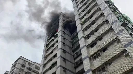 林口社區大樓13樓竄火　屋內4人驚險逃生幸未傷